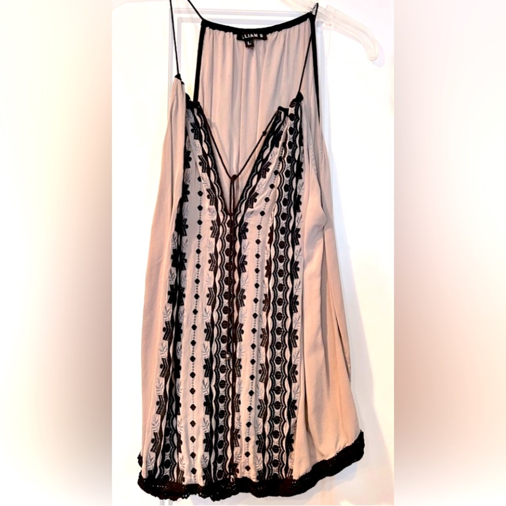 William B Boho Tank Top L Tan Black Lace Crochet Detail Spaghetti Straps A-Line
